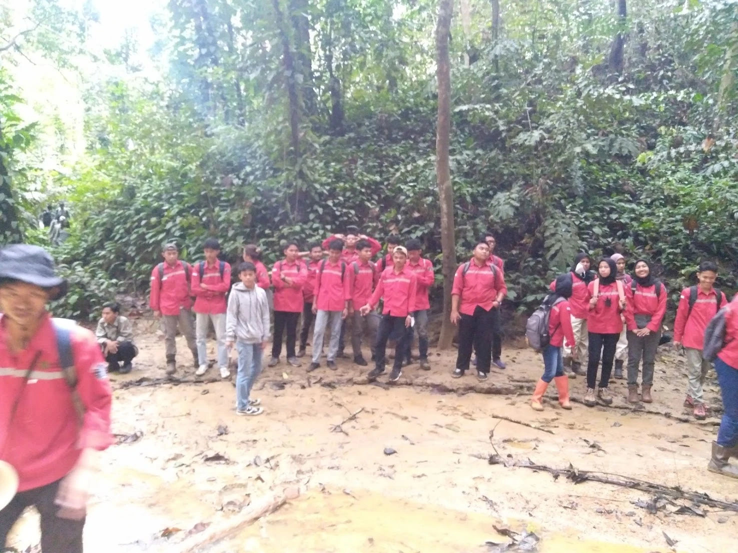 Dokumentasi Fieldtrip GS Geo+Tambang 2022 - Foto 2