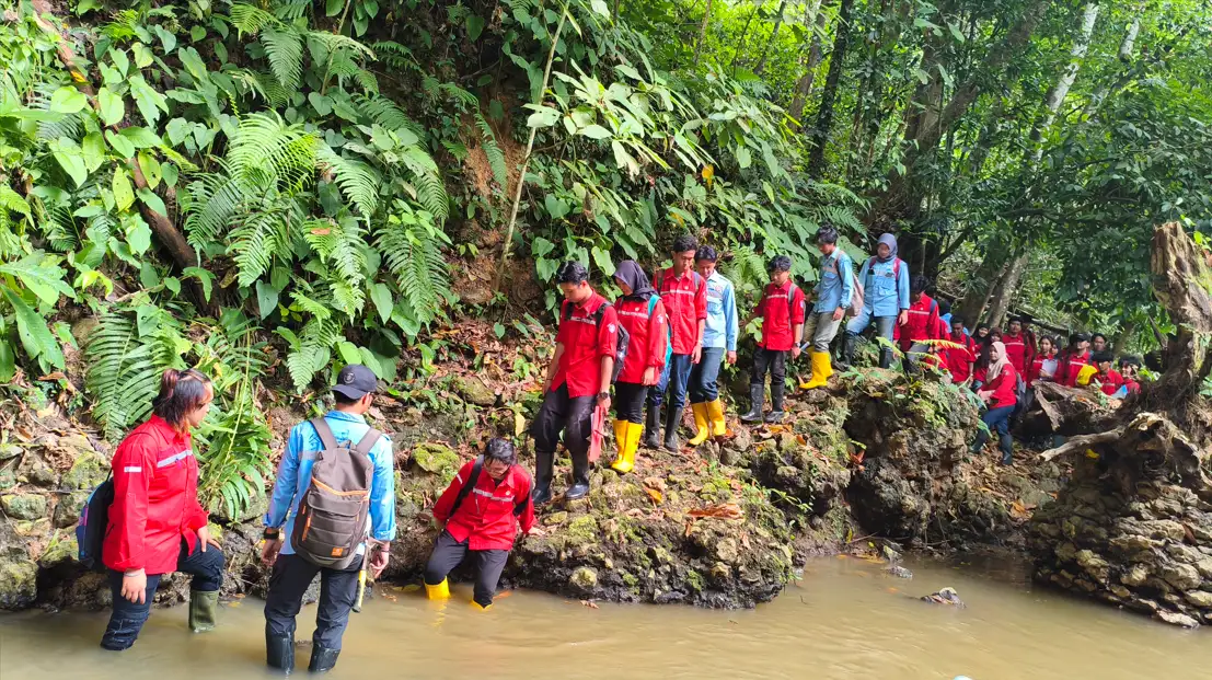 Dokumentasi Geology Goes To Field Sungai Pampang - Foto 4